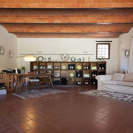 Castello Di Spaltenna Exclusive & Hotel